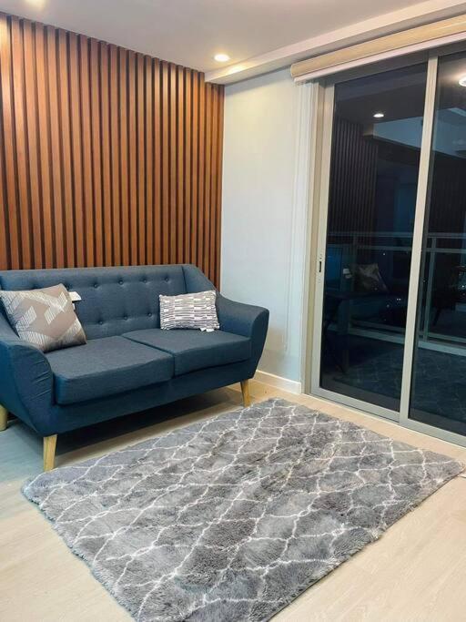 1Bedroom Unit At Azure North With Netflix Up To 6Pax San Fernando  Kültér fotó